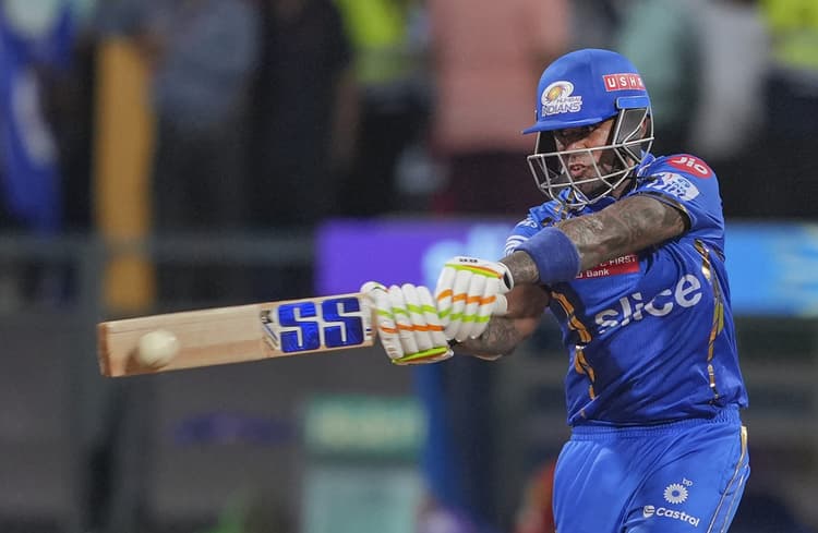 MI vs SRH, IPL 2024: मुंबई ने हैदराबाद को 7 विकेट से रौंदा, सूर्यकुमार यादव ने जड़ा नाबाद शतक