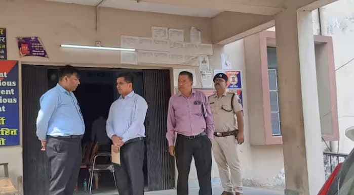 Bihar: गोपालगंज पहुंची सीबीआई की टीम, तलाश रही राजनाथ शर्मा गायब होने के सबूत