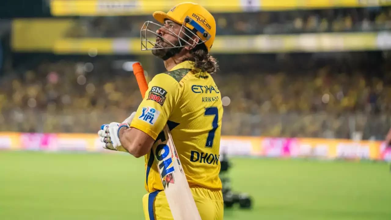 MS Dhoni : क्या महेंद्र सिंह धोनी आज करेंगे बड़ी  घोषणा, CSK के इस सोशल मीडिया पोस्ट का क्या है राज?