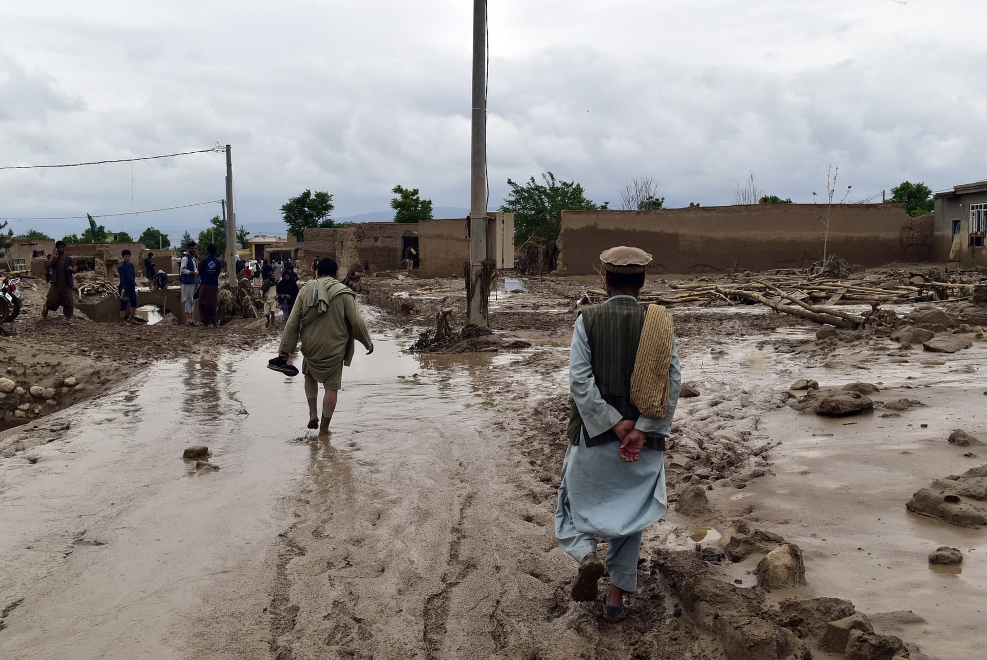 Afghanistan Flood: अफगानिस्तान में बाढ़ से तबाही, 300 से अधिक की मौत, हजारों घर ध्वस्त