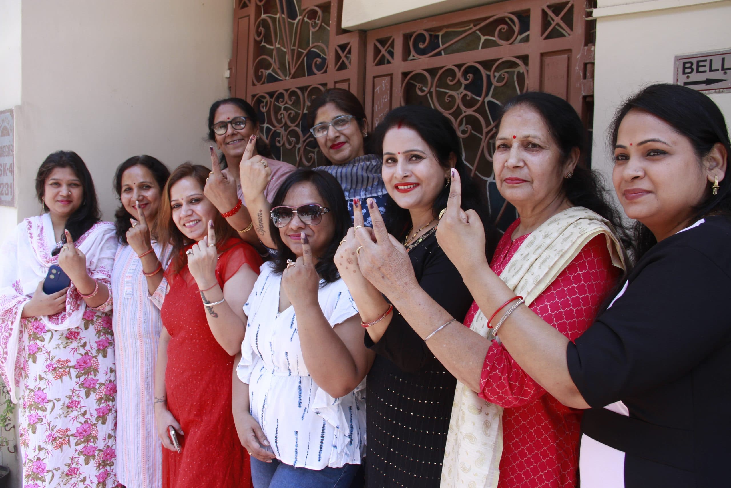 Lok sabha Election:पांचवें चरण में औसतन एक सीट पर 14 उम्मीदवार लड़ रहे हैं चुनाव