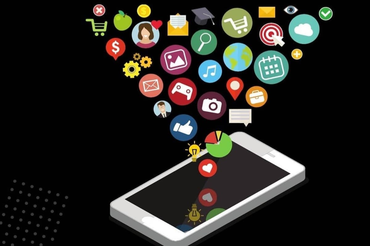 Free OTT Apps: बिना रुपया खर्चे उठाएं अपनी पसंदीदा मूवीज और वेब सीरीज का लुत्फ, मजा आ जाएगा