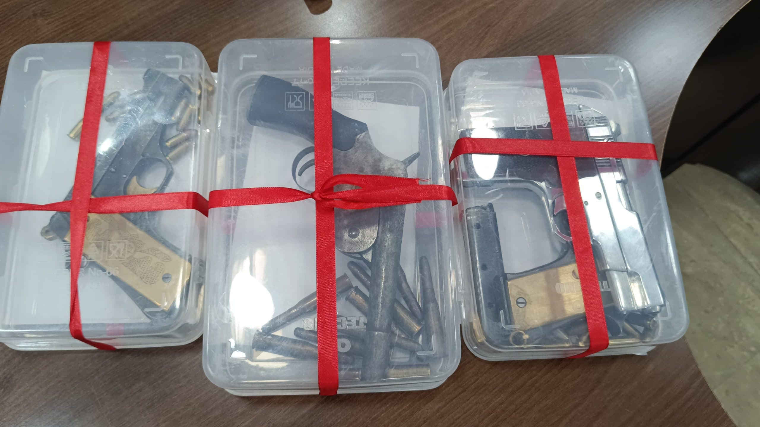 बागबेड़ा फायरिंग : कन्हैया और नीरज दूबे ने मिल कर कराई मोनू पर फायरिंग ,छह हथियार और 102 गोली बरामद