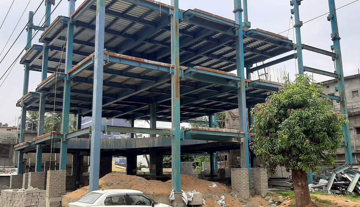 Purnia news : खादी मॉल का निर्माण कार्य पूरा होता, तो हाथों के हुनर को मिलता बाजार