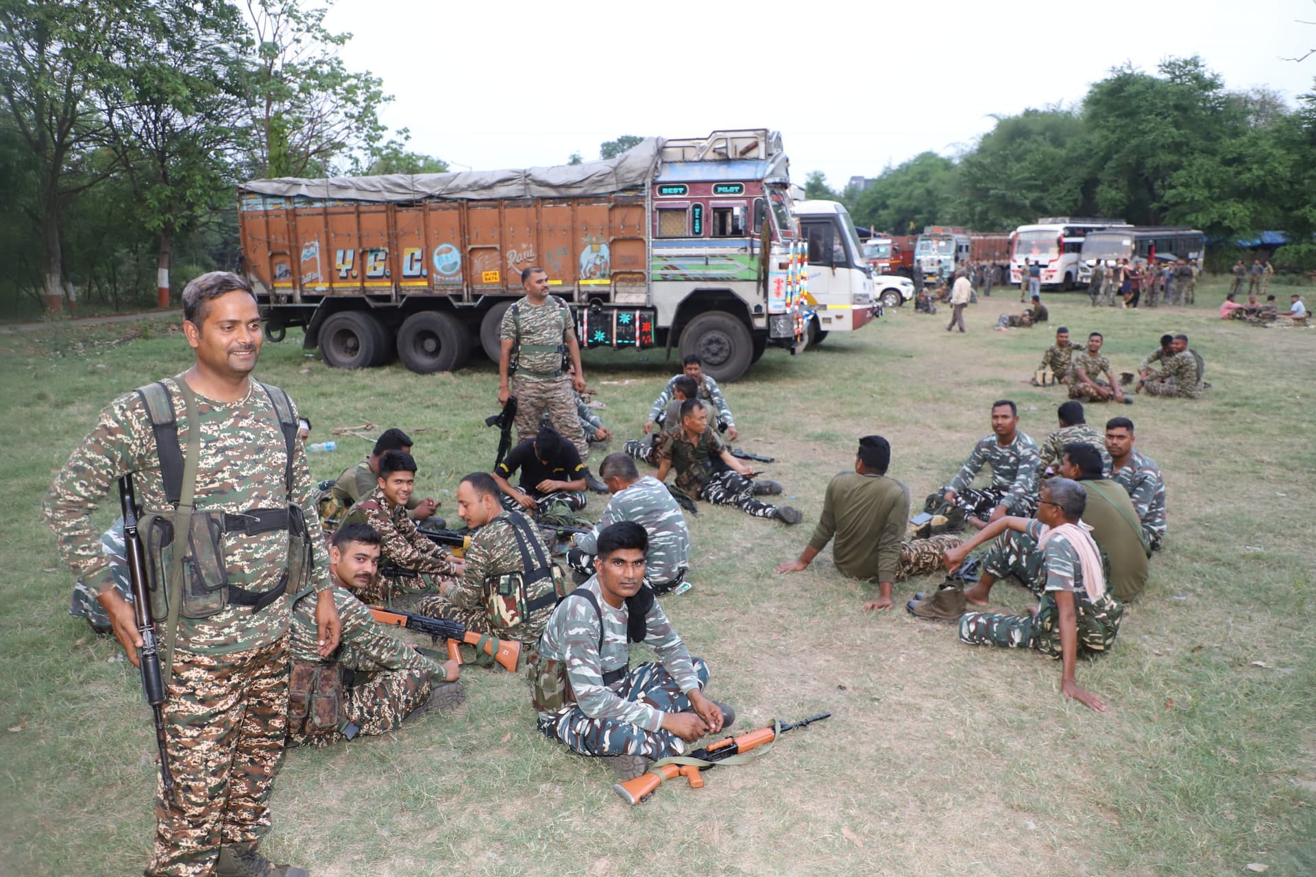 मतदान को लेकर फोर्स पहुंची, नक्सल क्षेत्र में होगी विशेष बल की तैनाती
