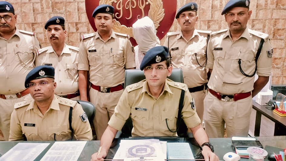 पटना में स्मैक कैसे बनता था? डेढ़ करोड़ की खेप के साथ धराया धंधेबाज तो मणिपुर का कनेक्शन भी बताया..