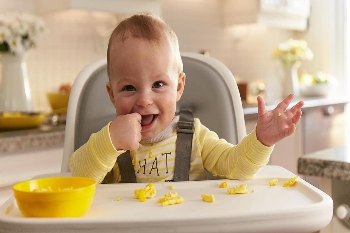 Baby Care: 12 महीने के बच्चे को क्या नहीं खिलाना चाहिए? डायटीशियन से जानिए