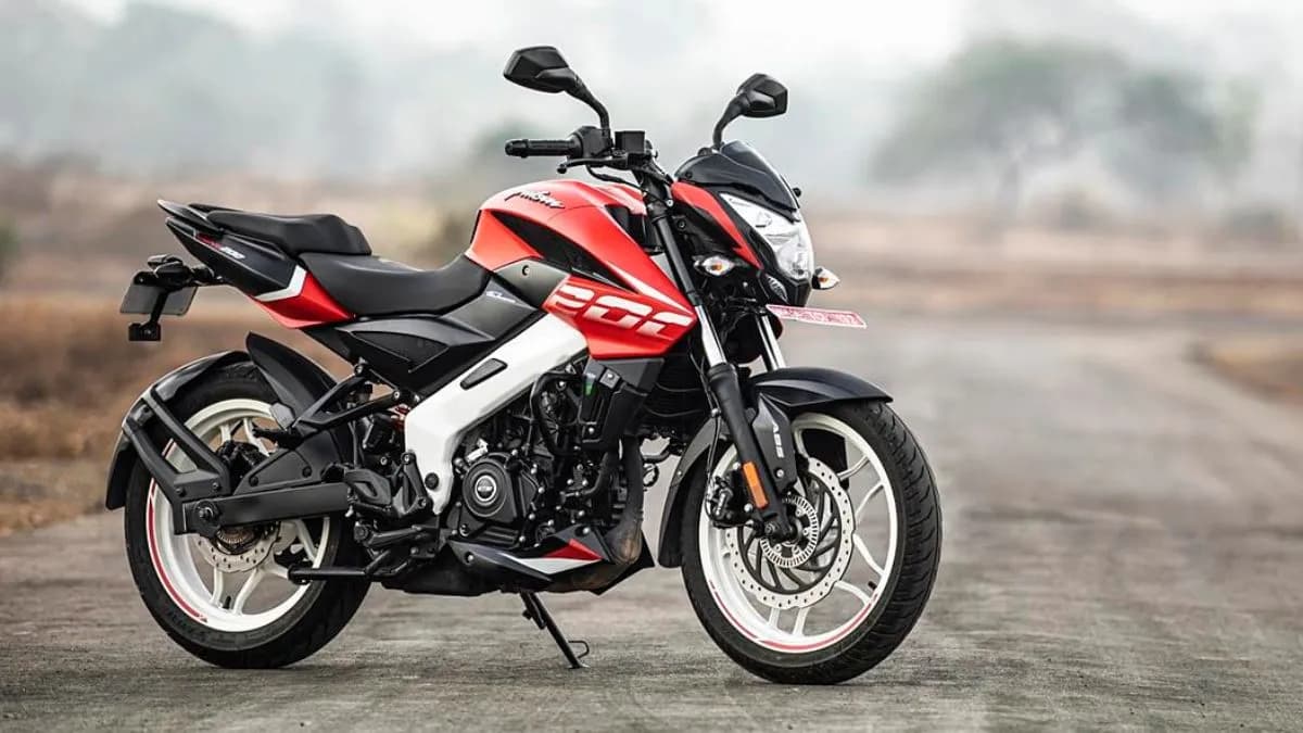 Bajaj की सबसे दमदार Pulsar NS400 आज होगी लॉन्च, जानें किन फीचर्स से होगी लैस Bajaj की सबसे दमदार Pulsar NS400 आज होगी लॉन्च, जानें किन फीचर्स से होगी लैस
