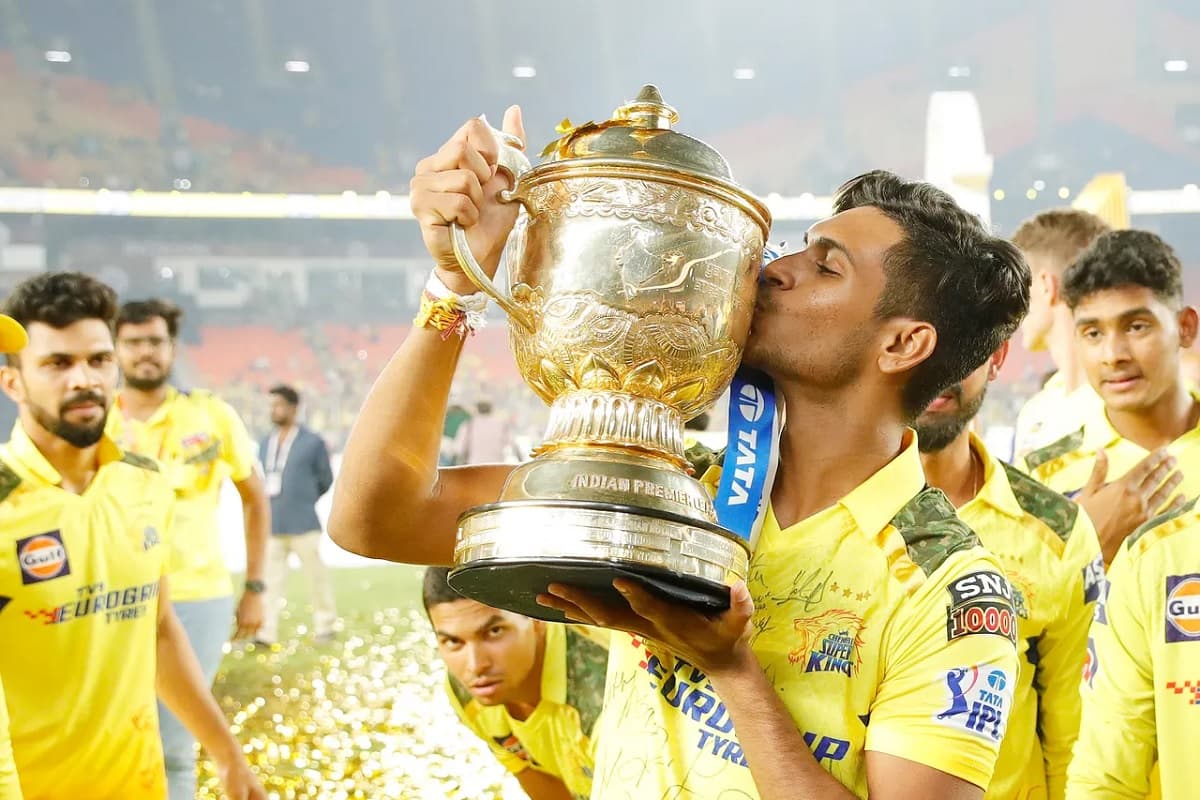 IPL का सबसे चौंकाने वाला रिकॉर्ड सामने आया, जाने क्यों प्वाइंट टेबल में शीर्ष दो पर रहनेवाली टीमें ही हैं दावेदार