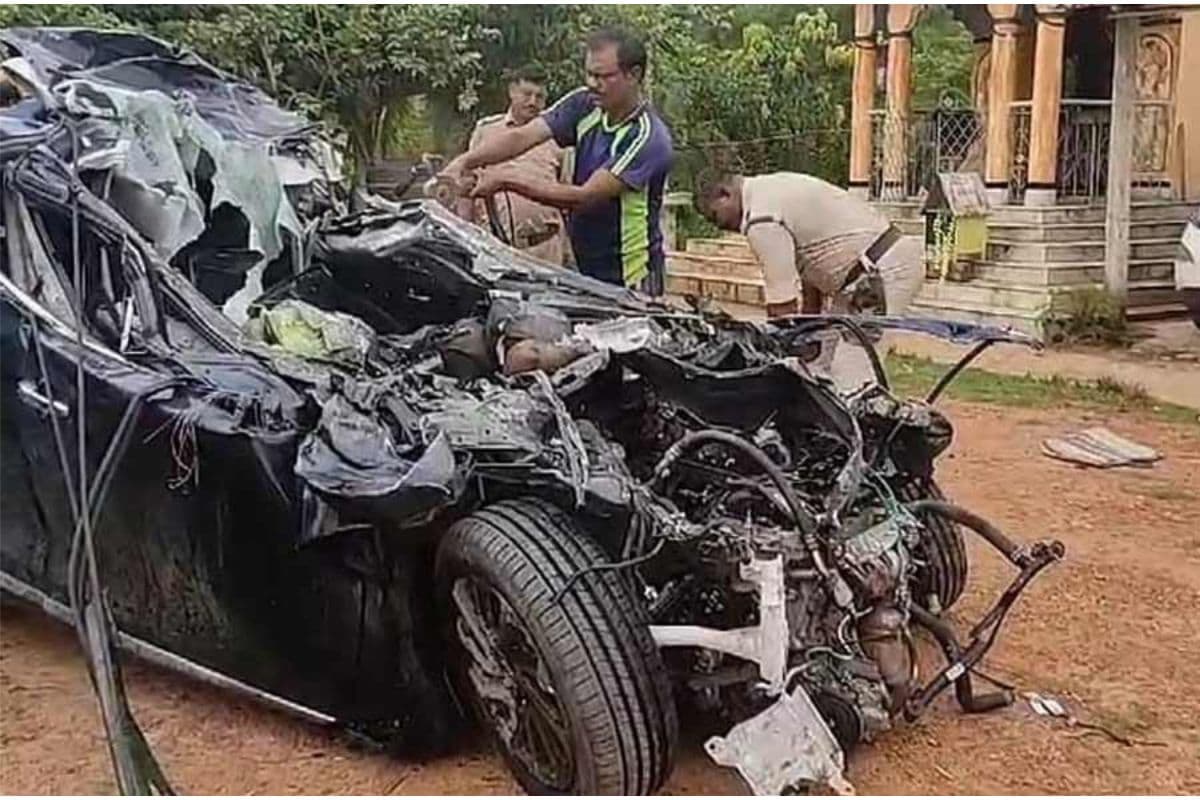 Digha Accident : कांथी में कार की बस से भयंकर टक्कर, 4 की मौत, मुख्यमंत्री पीड़ित परिवारों को देंगी आर्थिक मुआवजा