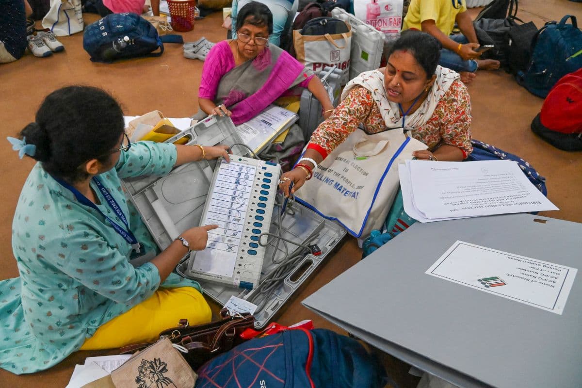 Lok Sabha Election 2024 : मतगणना की तैयारियों में जुटा चुनाव आयोग, 55 मतगणना केंद्र के 418 काउंटिंग हॉल में होगी मतगणना