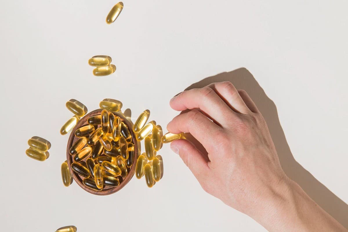 Fish Oil Capsules Benefits: फिश ऑयल कैप्सूल लेने से मिलते हैं ये फायदे, डायटीशियन ने बताया