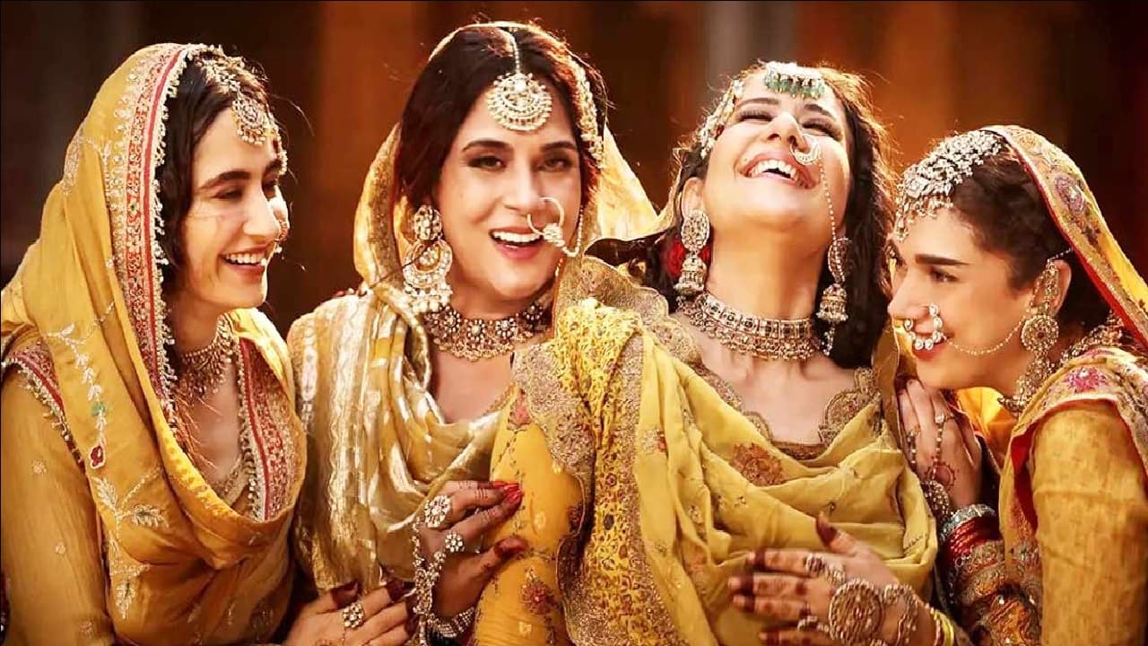 Heeramandi: संजय लीला भंसाली की क्रिएटिविटी का एक और ग्रांड प्रेजेंटेशन है हीरामंडी Heeramandi: संजय लीला भंसाली की क्रिएटिविटी का एक और ग्रांड प्रेजेंटेशन है हीरामंडी