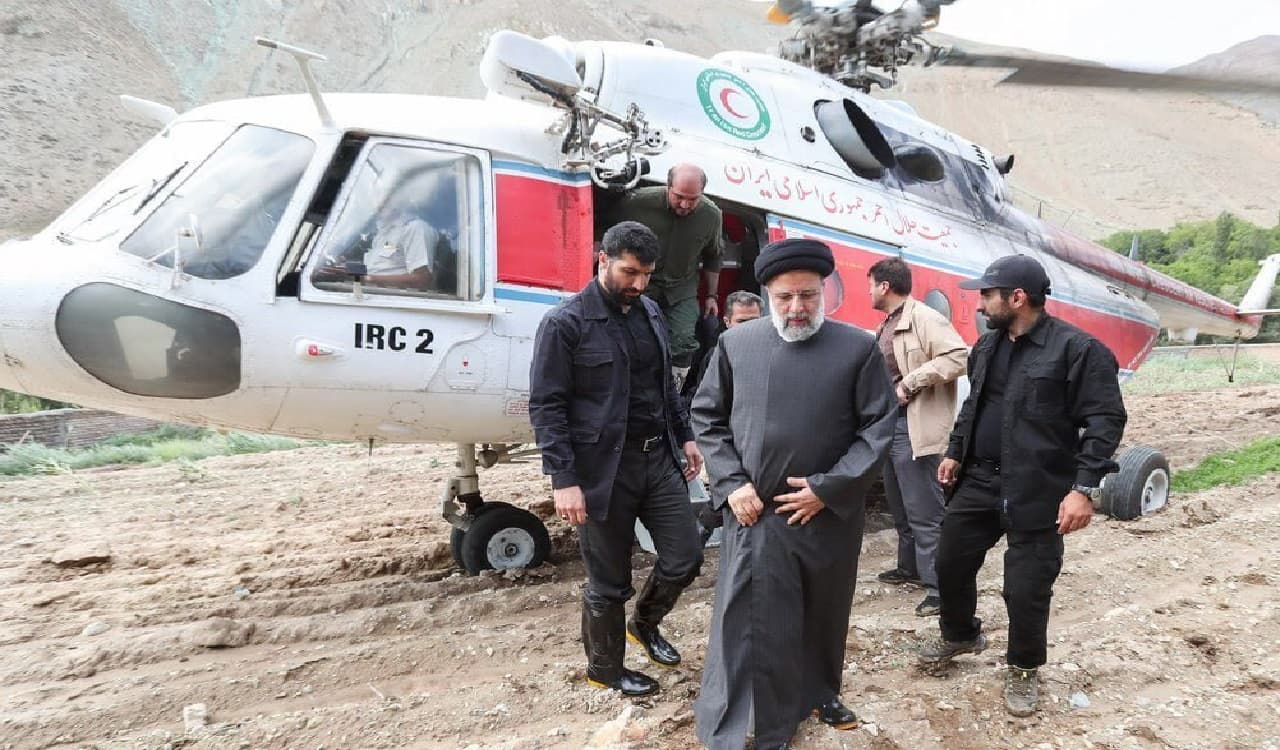 Iranian President रईसी के हेलीकॉप्टर की इमरजेंसी लैंडिंग