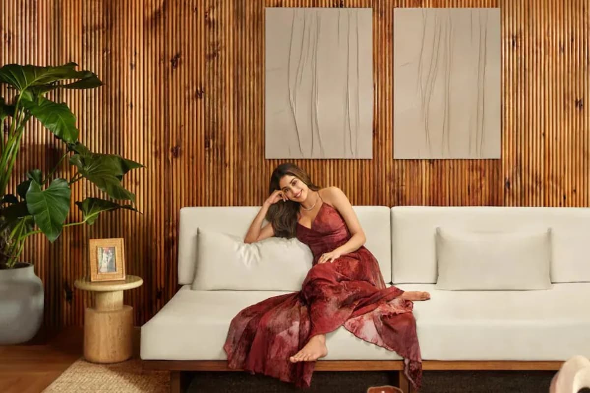 किसी राज महल से कम नहीं है Janhvi Kapoor का चेन्नई वाला बंगला, आप भी दीदार कर सकते हैं श्रीदेवी की पुरानी यादें