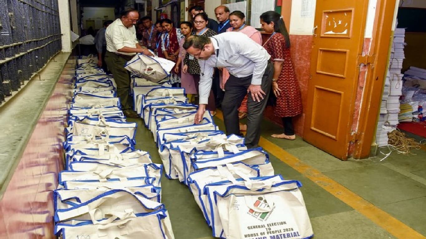 Lok Sabha Election 2024 Phase 5: 8 राज्यों की 49 लोकसभा सीटों पर चुनाव प्रचार समाप्त, 20 मई को वोटिंग