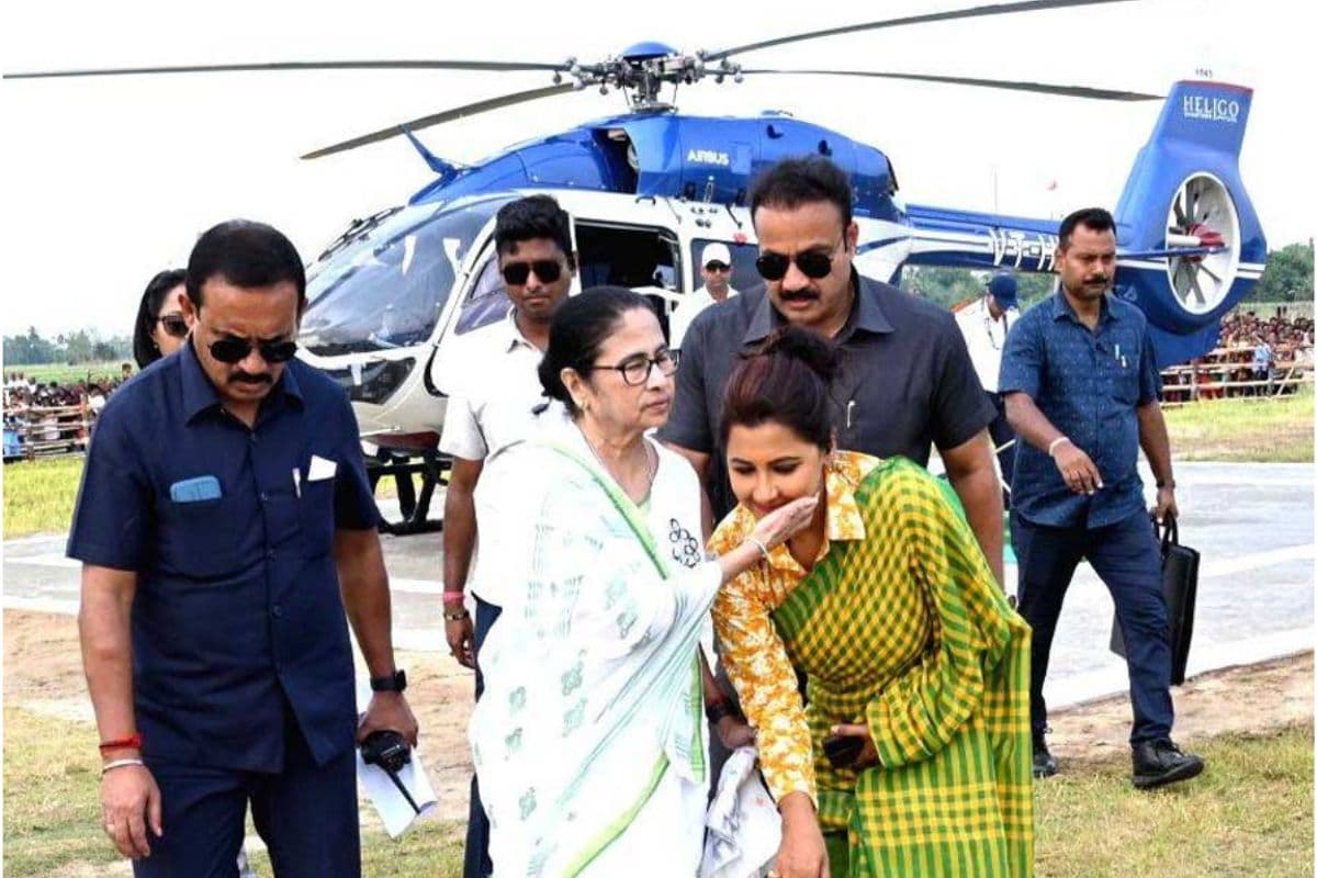 Lok Sabha Election : चुनाव आयोग ने कहा, लोकसभा चुनाव में प्रचार के लिए तृणमूल ने 521 बार हेलीकॉप्टर का किया इस्तेमाल