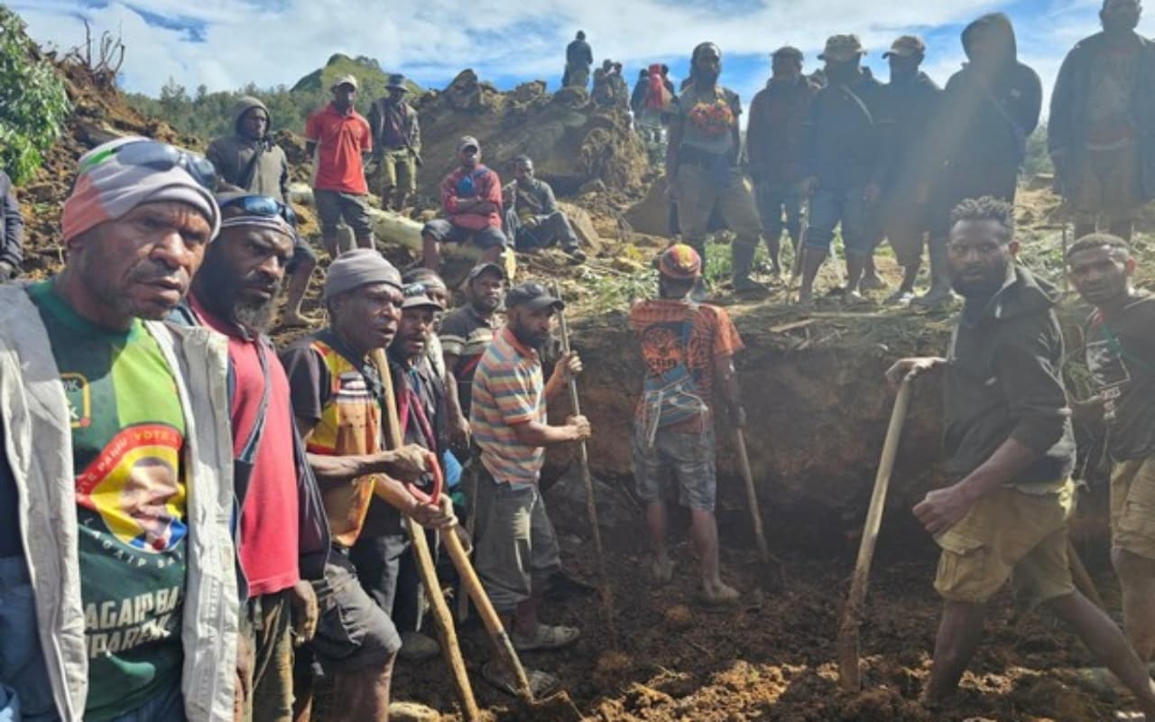 Papua New Guinea में landslide से भारी तबाही, 2000 लोग जिंदा दफन, राहत बचाव जारी