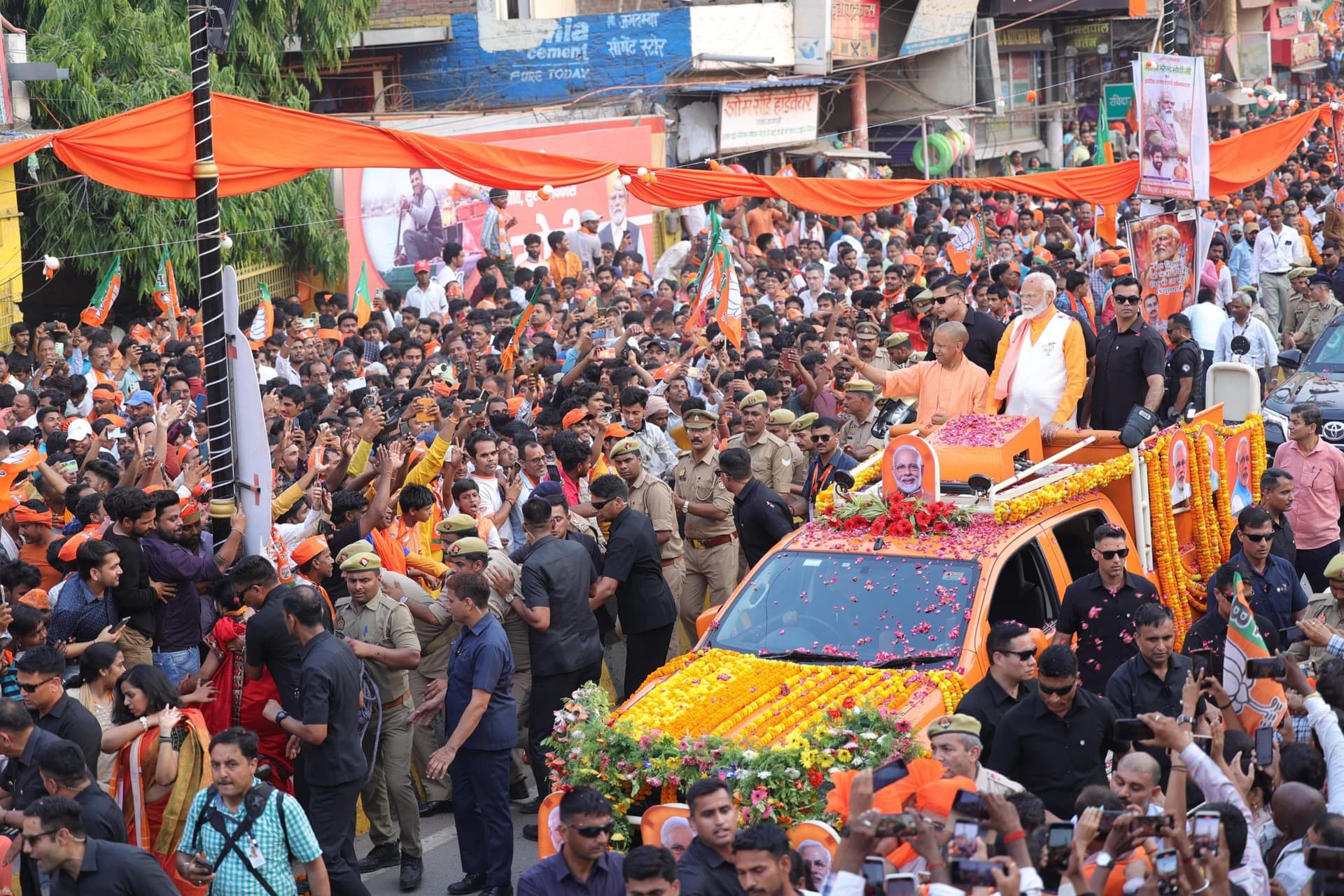 Loksabha election 2024: में प्रधानमंत्री ने की रिकॉर्ड रैली, विपक्ष के नेता रहे पीछे