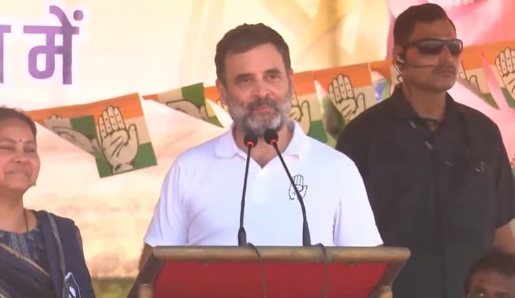 'प्रधानमंत्री ने सेना के जवानों को मजदूर बना दिया..' राहुल गांधी पालीगंज में पीएम मोदी पर बरसे, जानिए क्या बोले..