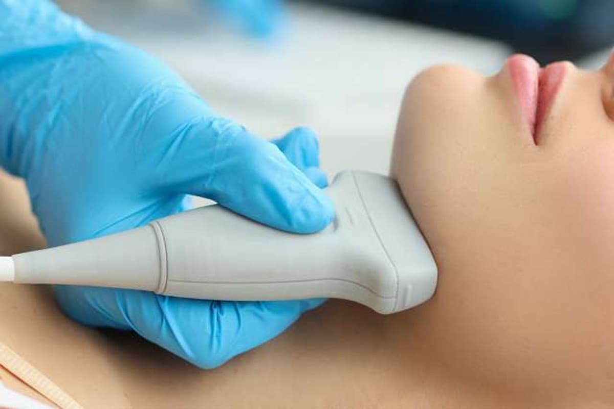 Thyroid से बचना है तो अपनाएं ये टिप्स, डॉक्टर से जानिए