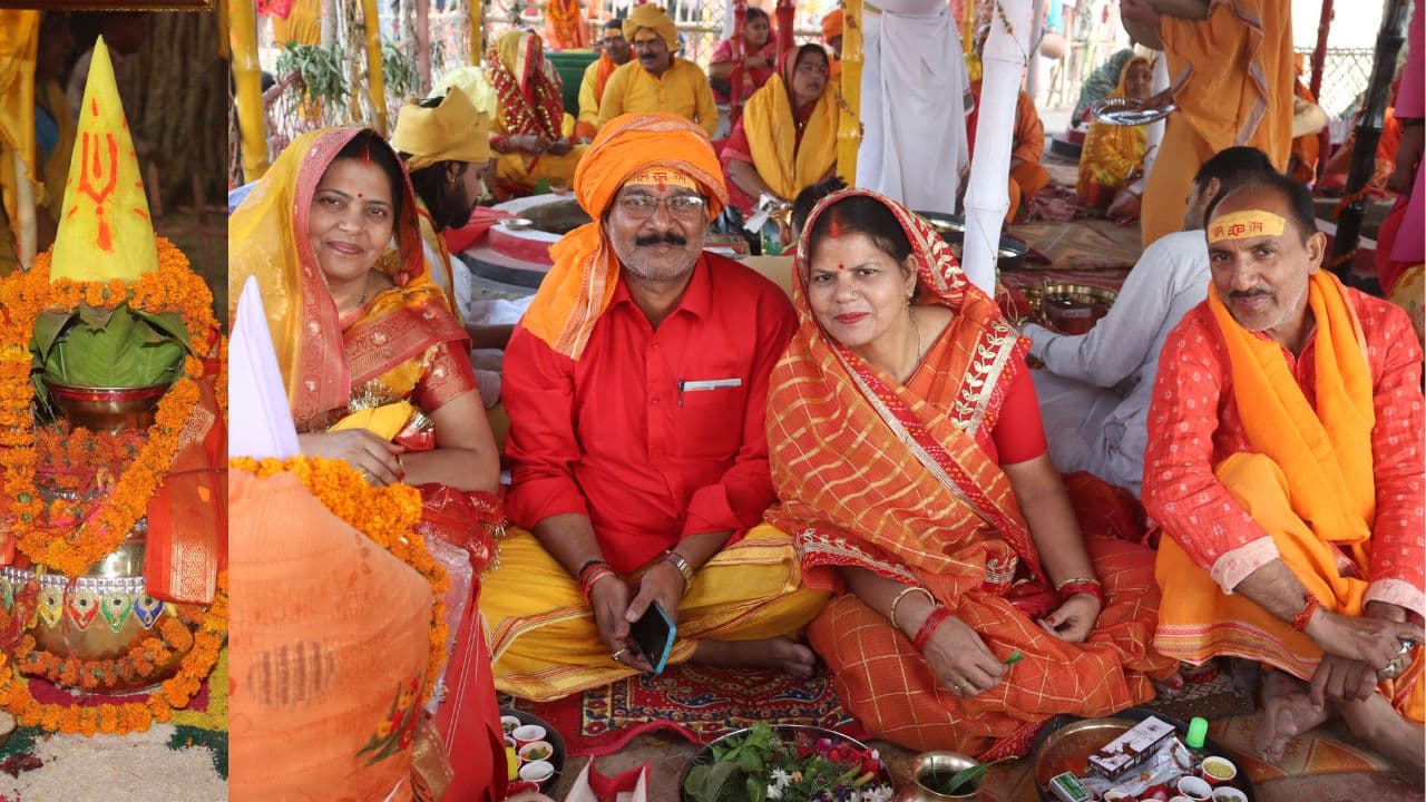 Colour In Puja Aarti: पूजा आरती के दौरान किस रंग के कपड़े पहनना माना जाता है शुभ? जानें धार्मिक महत्व