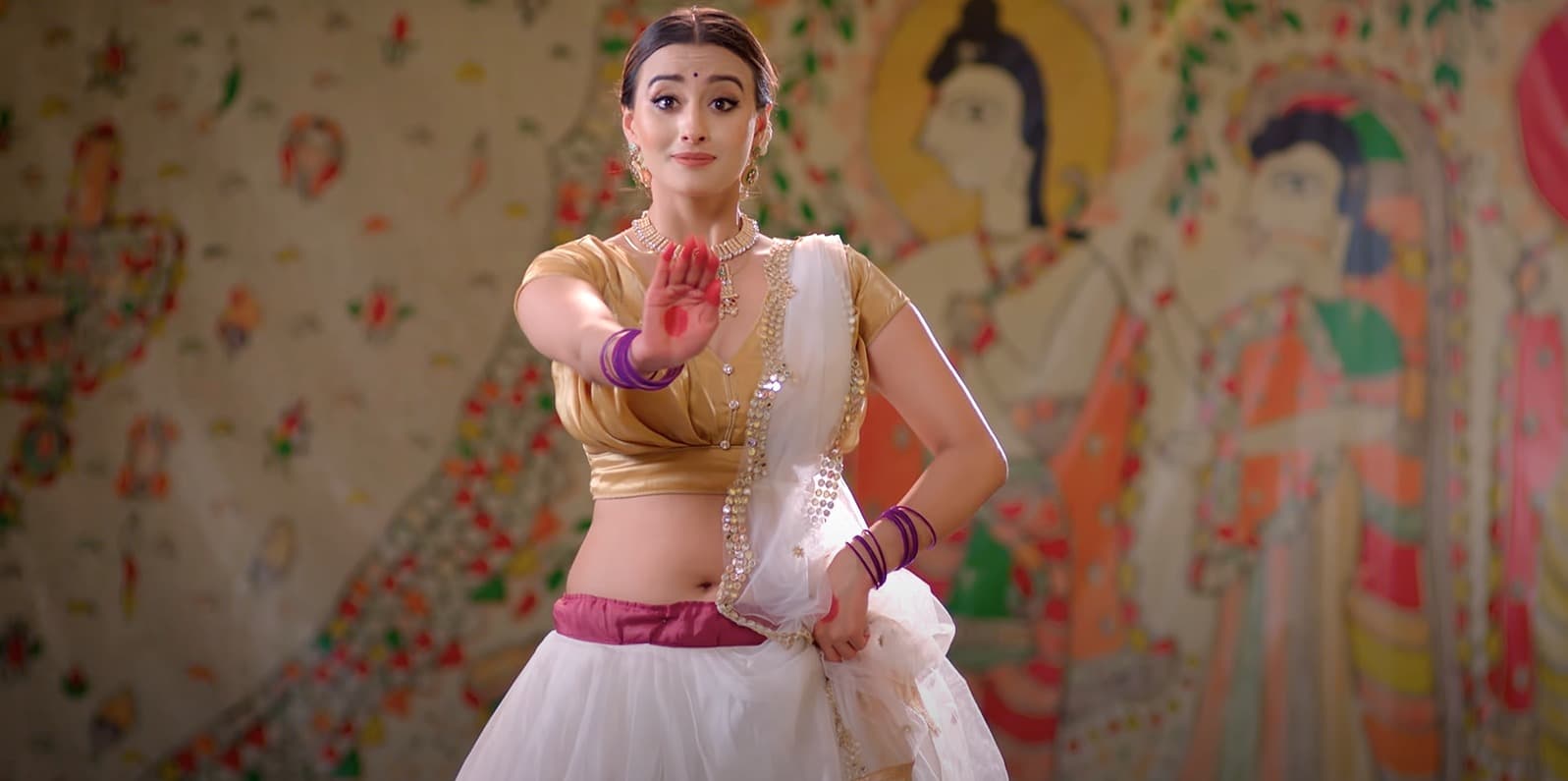 Maithili Song : प्रभु श्रीराम के साथ मिथिला के सुंदर रिश्ते को दिखाता है ‘पहुनवा राघव’