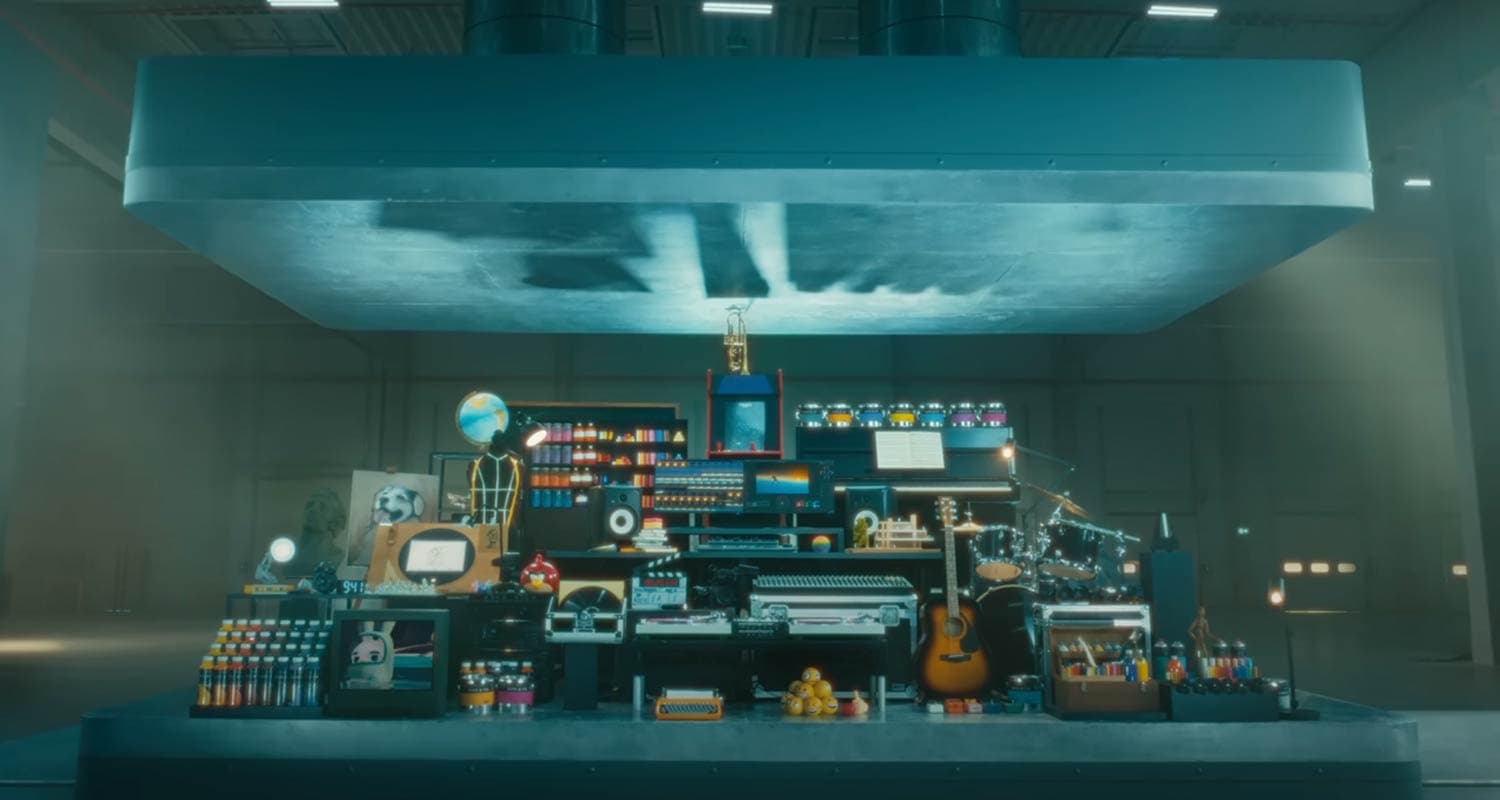 Apple Ad Controversy: iPad Pro के विज्ञापन में ऐसा क्या है, जिससे हंगामा मच गया?