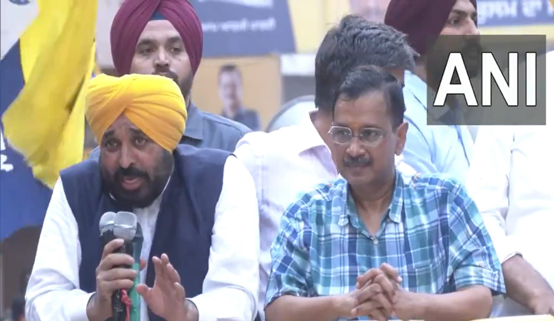 Arvind Kejriwal ने किया मेगा रोड शो, भगवंत मान ने दिया ‘पंजाब बनेगा हीरो’ का नारा