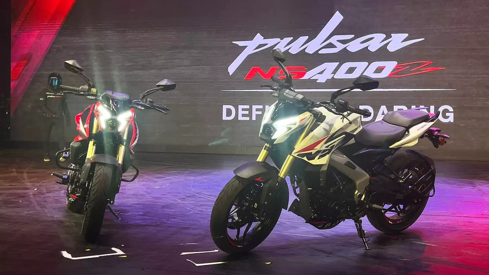 Pulsar NS400Z: लॉन्च हो गई सबसे दमदार पल्सर, मात्र 5000 में बुक करें Pulsar NS400Z: लॉन्च हो गई सबसे दमदार पल्सर, मात्र 5000 में बुक करें