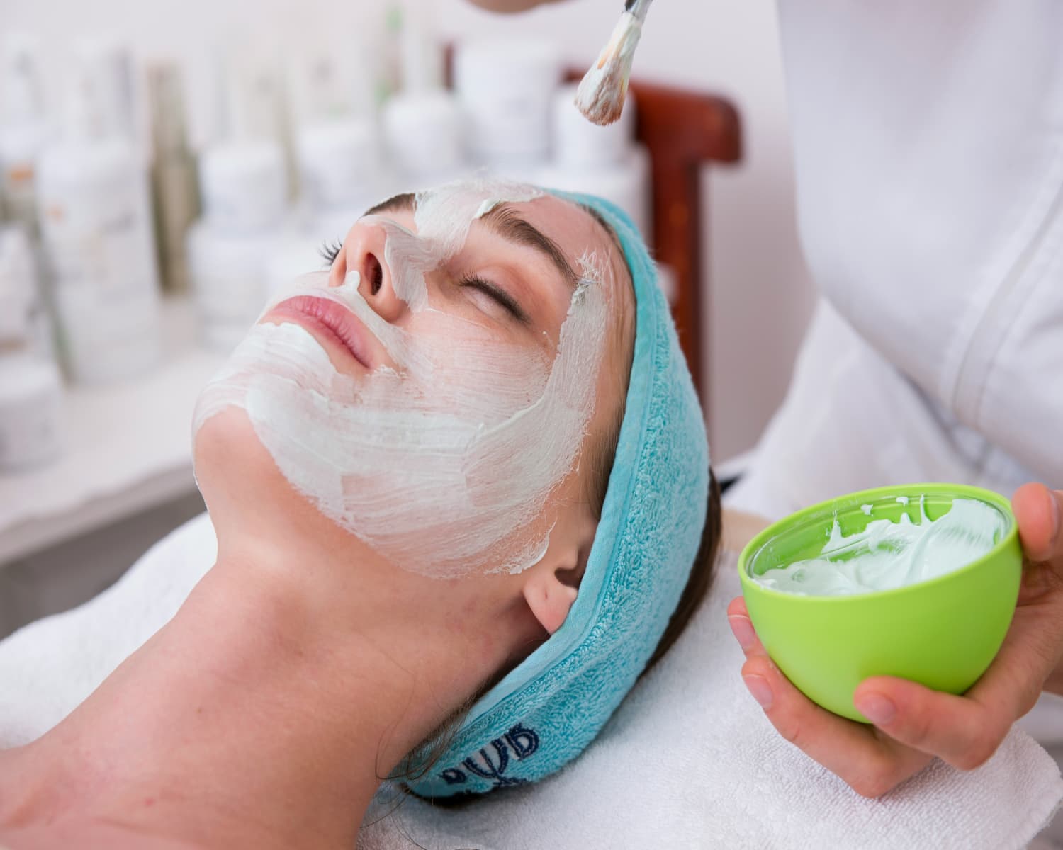 Beauty Tips: फेशियल हेयर से हैं परेशान? इस फेस पैक की मदद से करें रिमूव