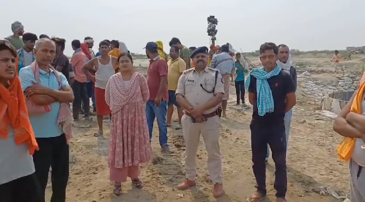 खगड़िया में रील्स के चक्कर में गंगा में डूबे छह लोग, दो निकल आए बाहर, चार लापता, तलाश जारी