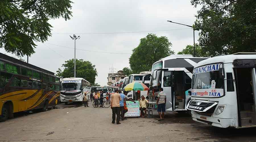 jamshedpur bus service जमशेदपुर में 22 मई से बस सेवाएं लगभग ठप हो जायेगी, परिवहन विभाग ने तय किया भाड़ा