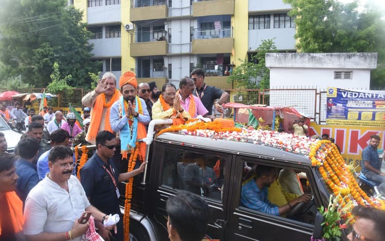 आदिवासी के नाम पर झामुमो-कांग्रेस ने झारखंड को लूटा, जमशेदपुर में बोले छत्तीसगढ़ के सीएम विष्णुदेव साय