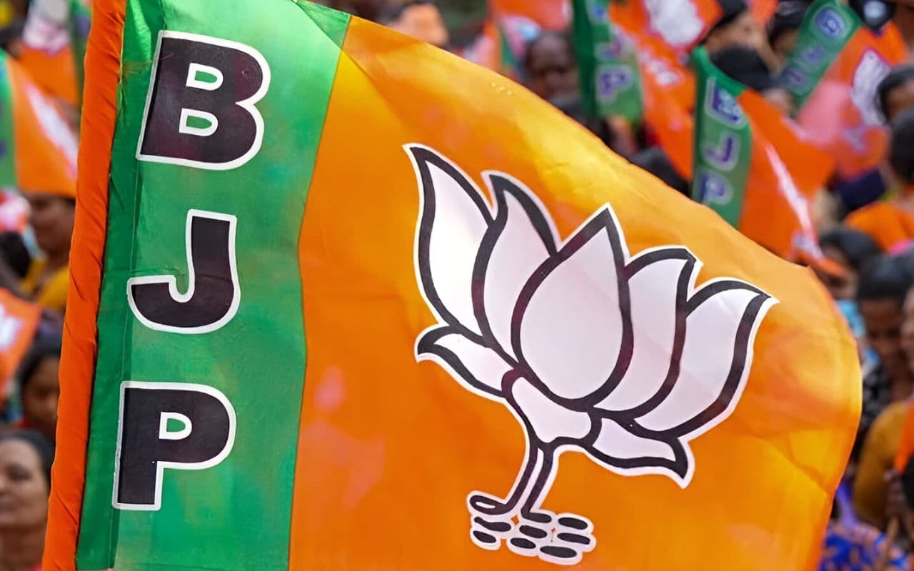 चतरा लोकसभा सीट पर लगातार दो बार जीते भाजपा के सुनील कुमार सिंह, 2024 में कटा पत्ता