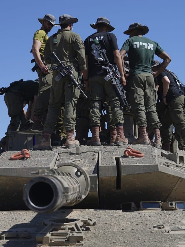 Israel Hamas War: अचानक भड़का ईरान, कहा- इजराइल पर गिरा देंगे परमाणु बम