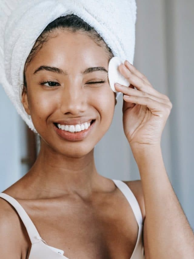 Beauty Tips: इन 4 आसान घरेलू उपाय से बढ़ाएं चेहरे पर ग्लो