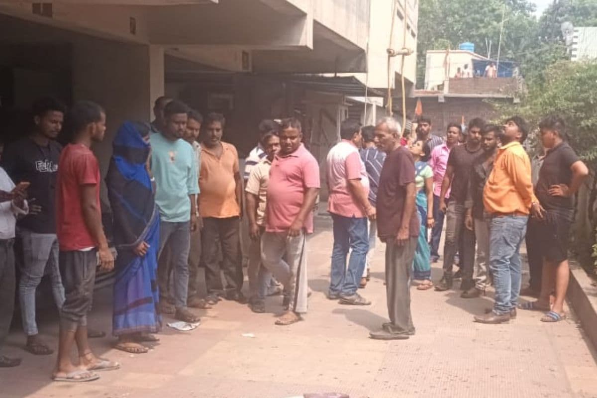 धनबाद में अपार्टमेंट की छत से कूदकर महिला ने दी जान, जांच में जुटी पुलिस