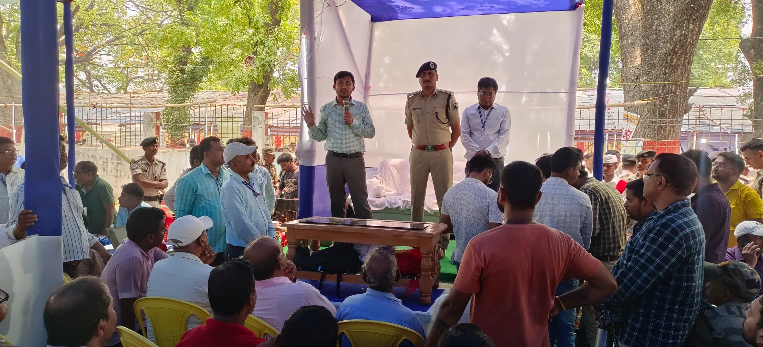 मुजफ्फरपुर संसदीय क्षेत्र के चुनाव की तैयारी पूरी, अब आम जनता की भागीदारी, कल होगा मतदान 