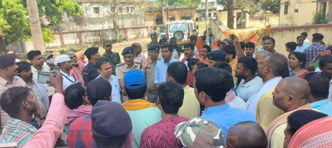 घोघा हादसा… मौत ने बुलाया : चालक सत्यम को मालिक ने जबरदस्ती भेजा था बरात के साथ, तो संचित पहली बार अकेला गया था