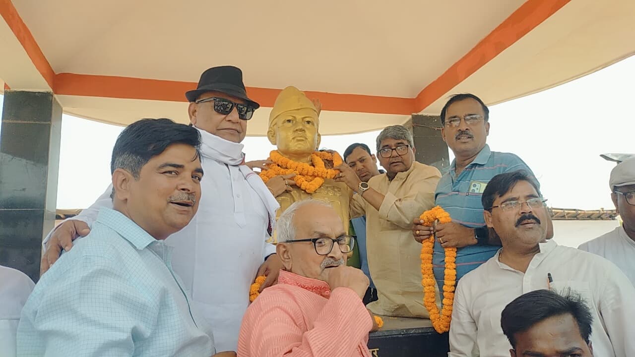 चार नये श्रम कानूनों से मजदूरों का भविष्य असुरक्षित : रघुनाथ पांडेय