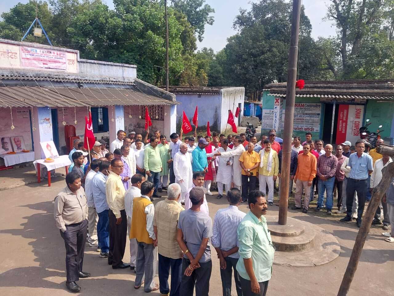 चार श्रम संहिता को लागू करने की कोशिश के विरोध में जारी रहेगा लड़ाई