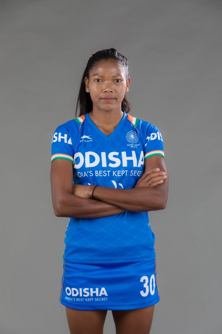 झारखंड की सलीमा टेटे बनीं भारतीय महिला हॉकी टीम की कप्तान