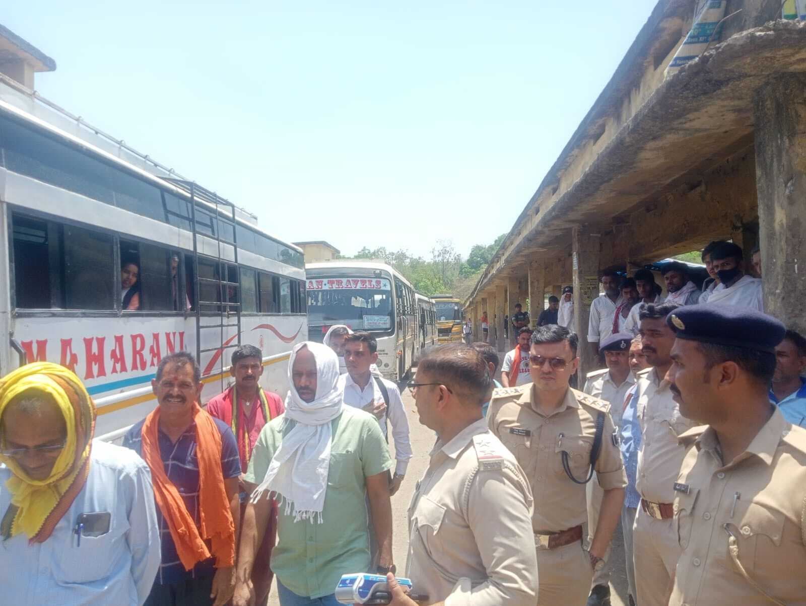 नियमों का उल्लंघन करनेवाले बस संचालकों पर कार्रवाई, 2.89 लाख जुर्माना