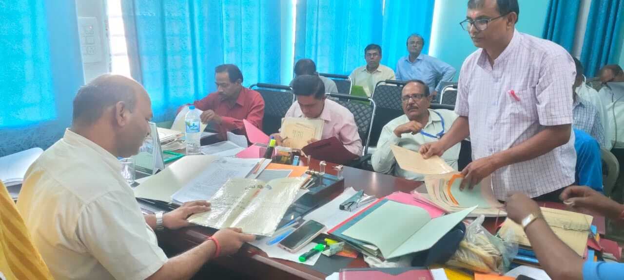 ओके : 20 शिक्षकों ने सत्यापन के लिए जमा किया शैक्षणिक प्रमाण-पत्र