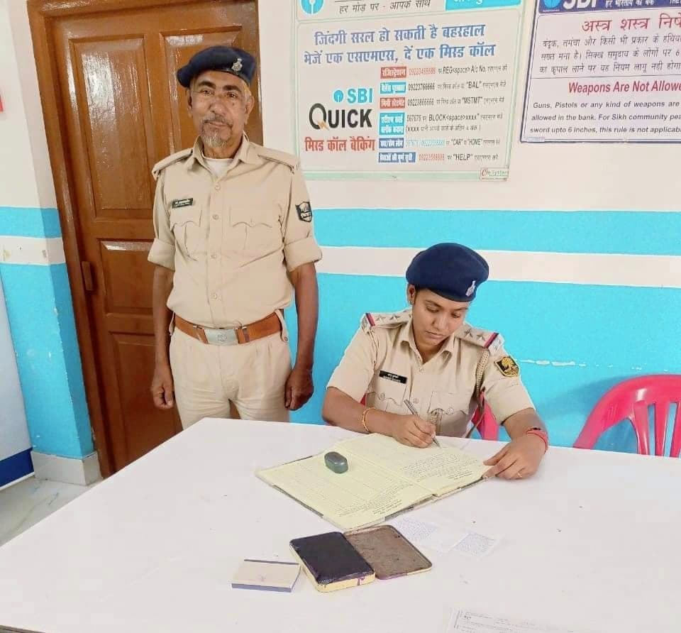 गलगलिया पुलिस ने बैंक शाखों की सुरक्षा व्यवस्था का लिया जायजा