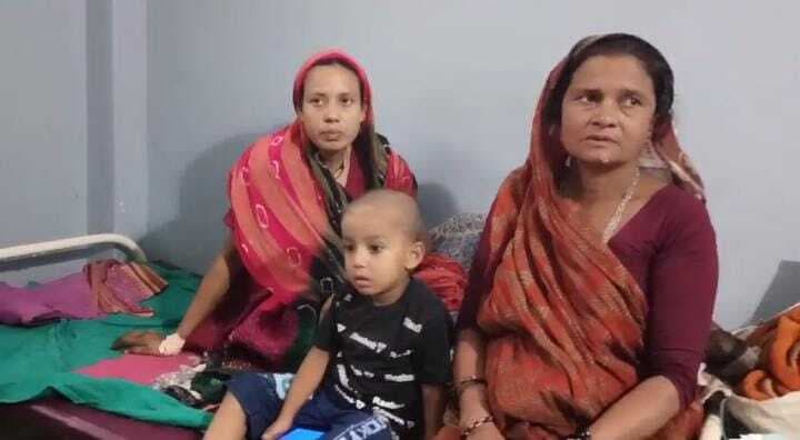 ठाकुरगंज के एक निजी अस्पताल में एक साथ पांच बच्चियों का जन्म, देखने उमड़ी भीड़