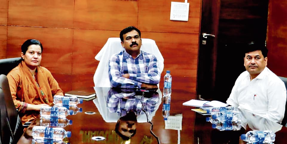 मैं भी इलेक्शन एंबेसडर प्रतियोगिता स्कूलों में आज, कल चलेगा कैंपेन तस्वीर और वीडियो भी किये जायेंगे अपलोड