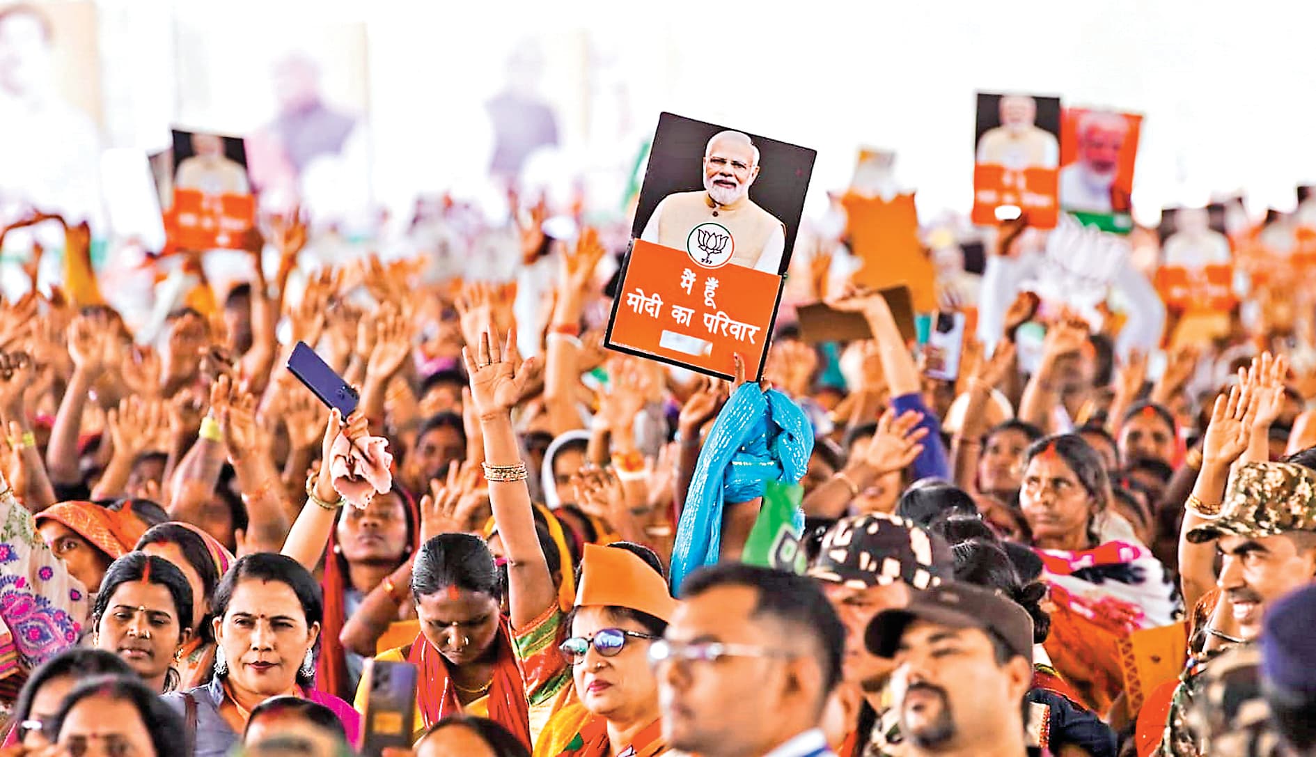 बच्चों को गोद में लेकर रैली या कैंपेनिंग में शामिल होने पर रोक, पंपलेट बांटने और पोस्टर लगाने जैसे कार्यों में भी बच्चों का इस्तेमाल प्रतिबंधित