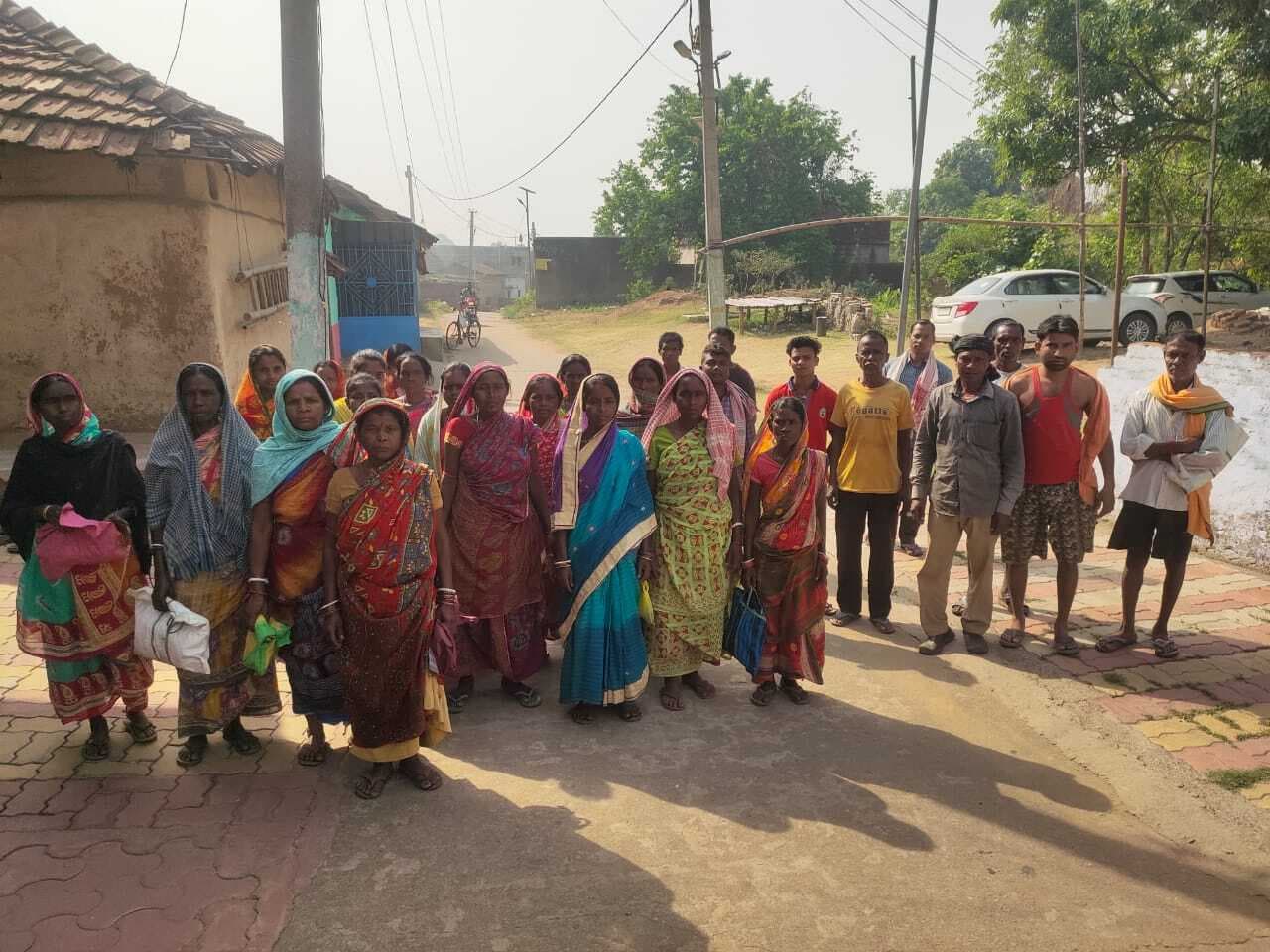 राशन नहीं मिलने पर लाभुकों ने किया हंगामा